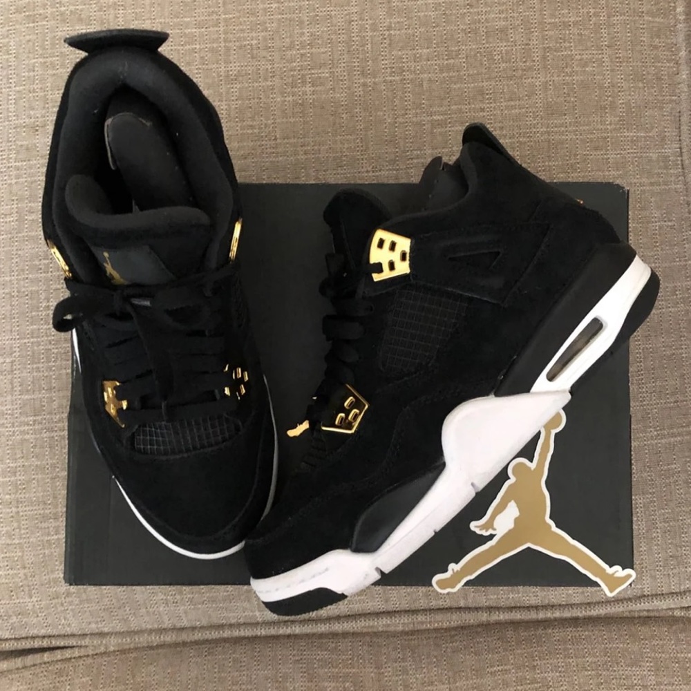 Air Jordan Royalty 4s
